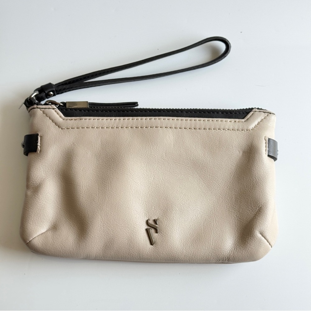 Simply Vera Vera Wang Beige Wristlet